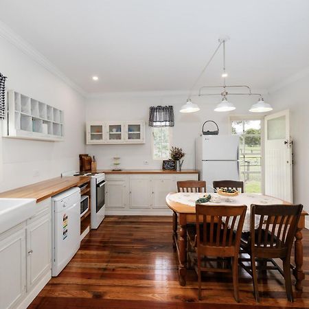Cottage On Lamington Canungra ภายนอก รูปภาพ