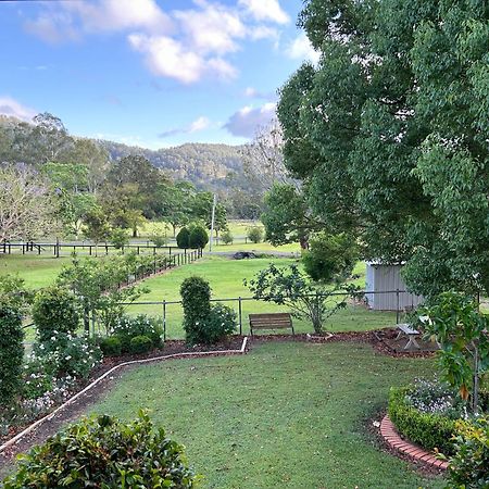 Cottage On Lamington Canungra ภายนอก รูปภาพ