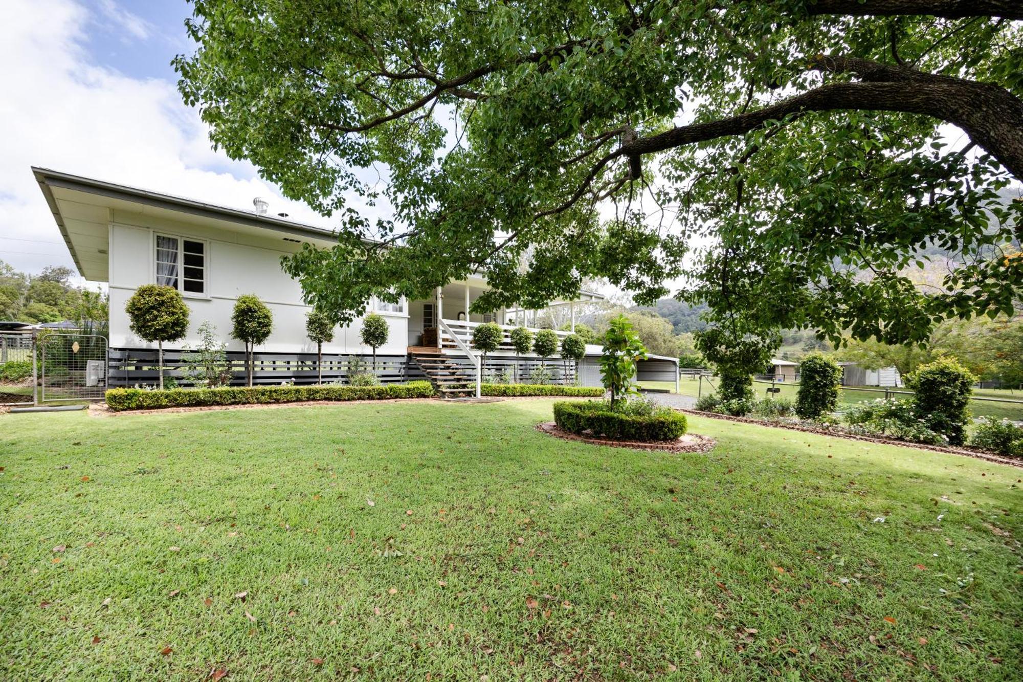 Cottage On Lamington Canungra ภายนอก รูปภาพ